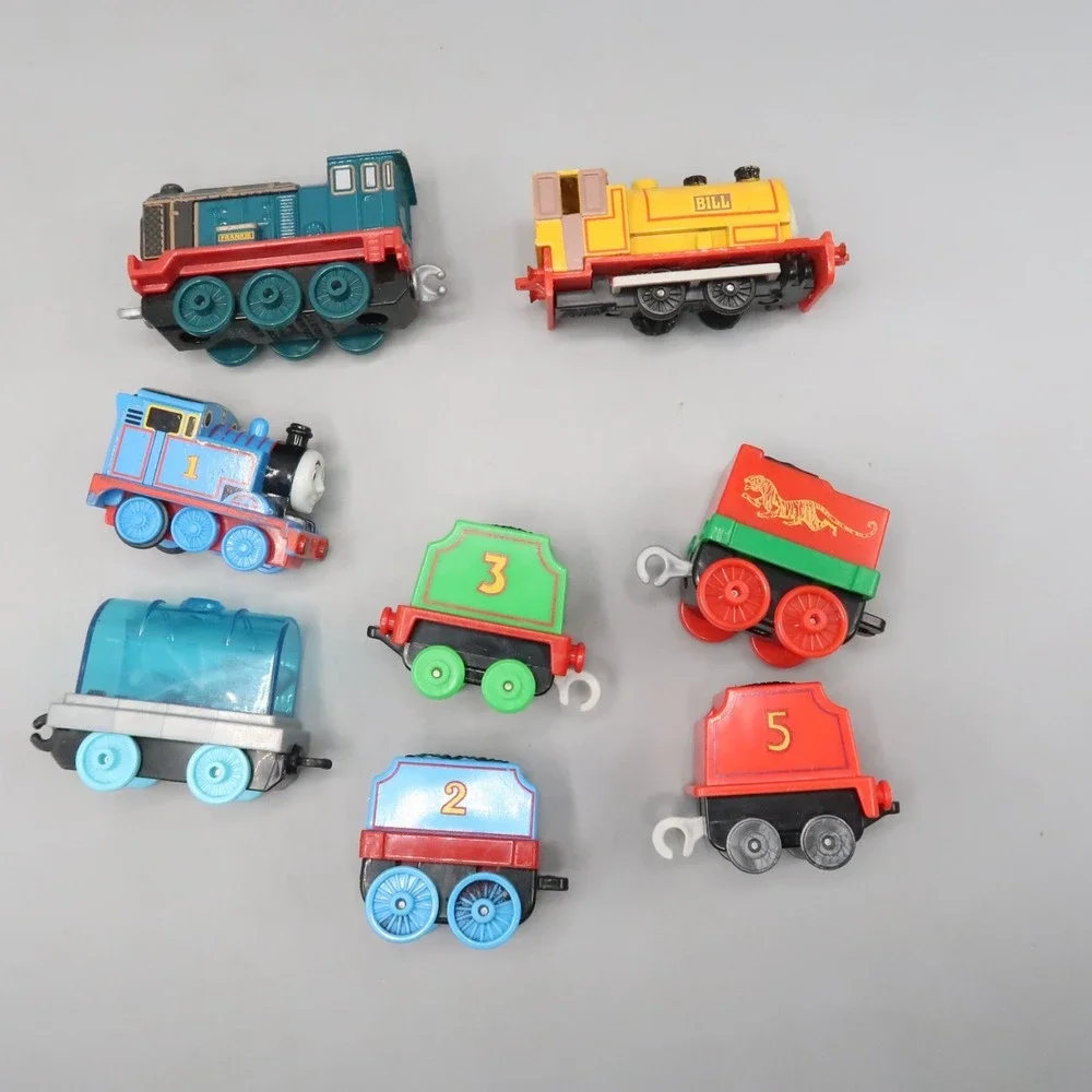 8‎ Pc Lot Thomas & Friends Take n Play Railway Trains Cars Plastic Hook Die Cast